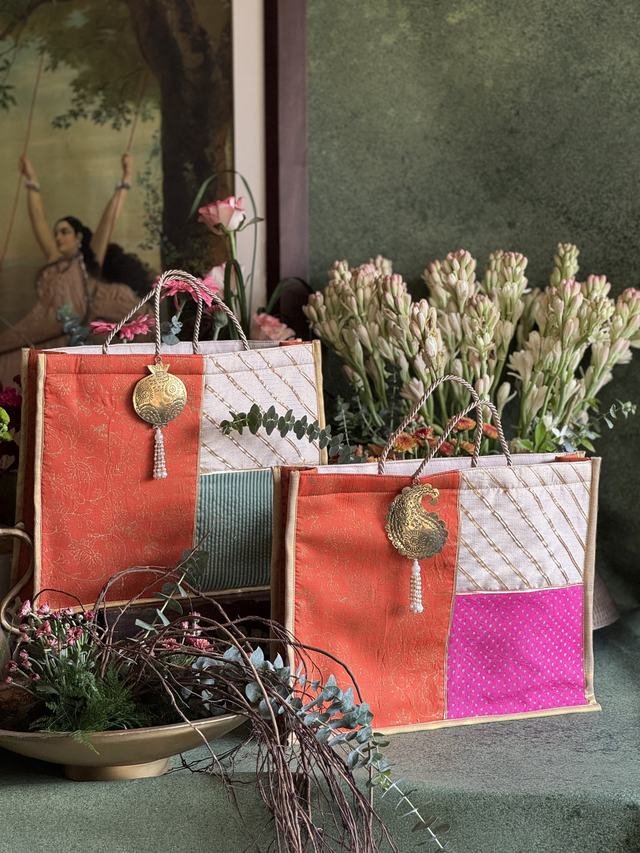 Rangrez Tote